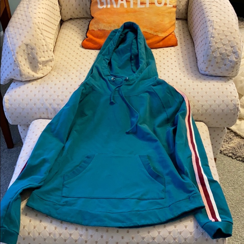 Evys tree mollie sweatshirt size small
